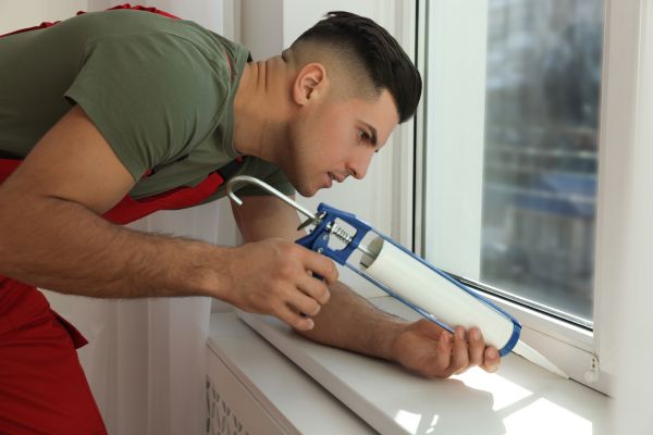 Window Caulking Repair in Longmont