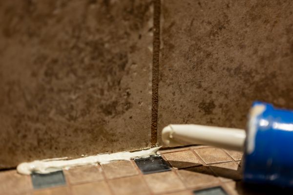Shower Caulk Replacement in Longmont